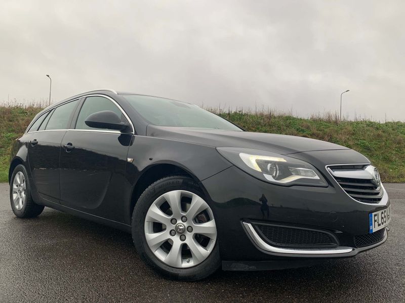 Vauxhall Insignia 1.6 CDTi ecoFLEX Tech Line Sport Tourer (s/s) 5dr FL65KJY